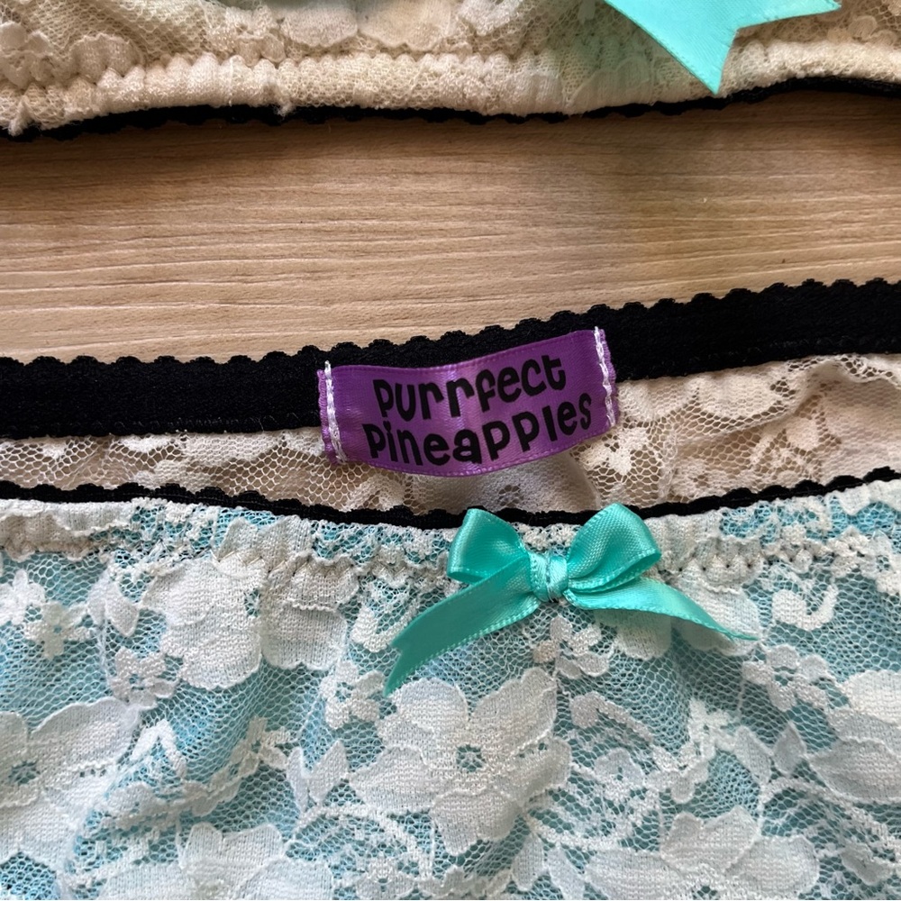 Purrfect Pineapples Lingerie Set - image 5